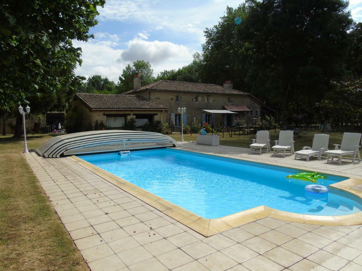 Le Petit Moulin, Ste Soline Sainte-Soline ภายนอก รูปภาพ